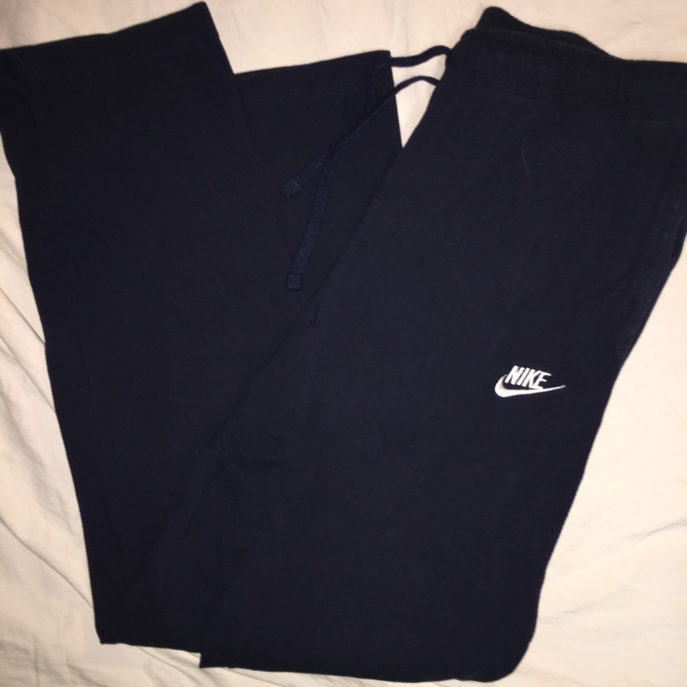 NIKE RELAXED NAVY BLUE SWEATPANTS